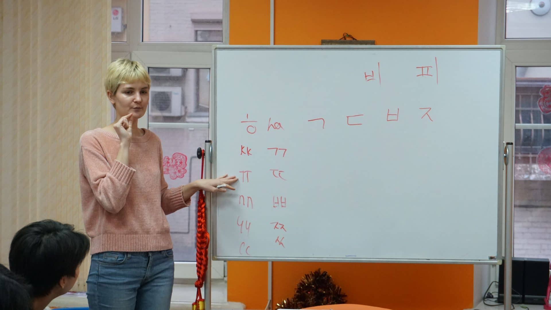 Обучение китайским иероглифам в Mandarin School